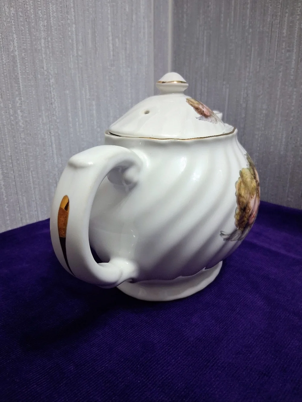 Vintage Staffordshire Cherub Angels English Teapot Fine China Gold Trim